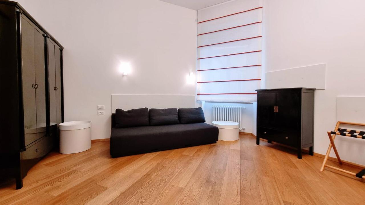 Dada Aparthotel Trieste Bagian luar foto