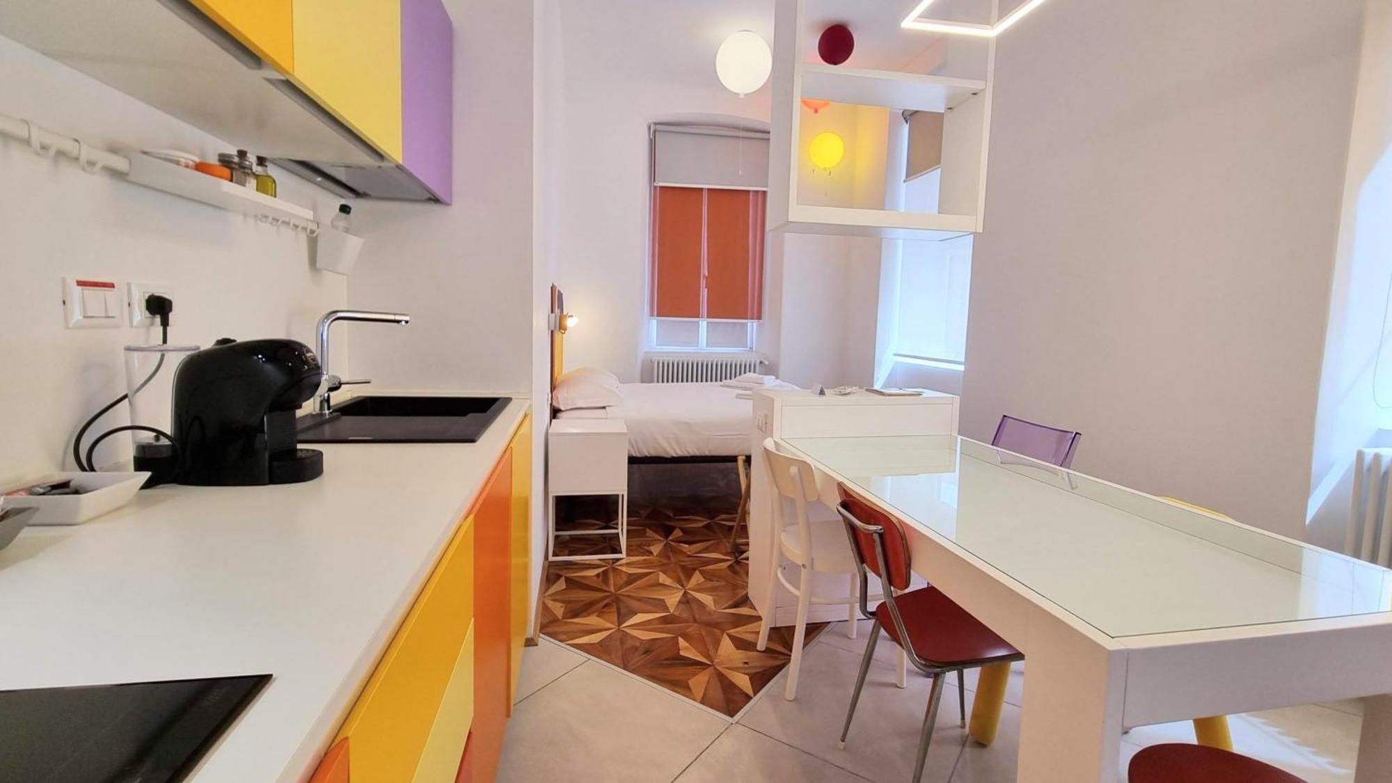 Dada Aparthotel Trieste Bagian luar foto